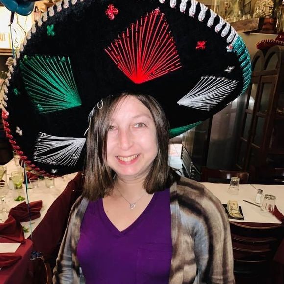 Meet your Posher, Sasha - Picture 1 of 1